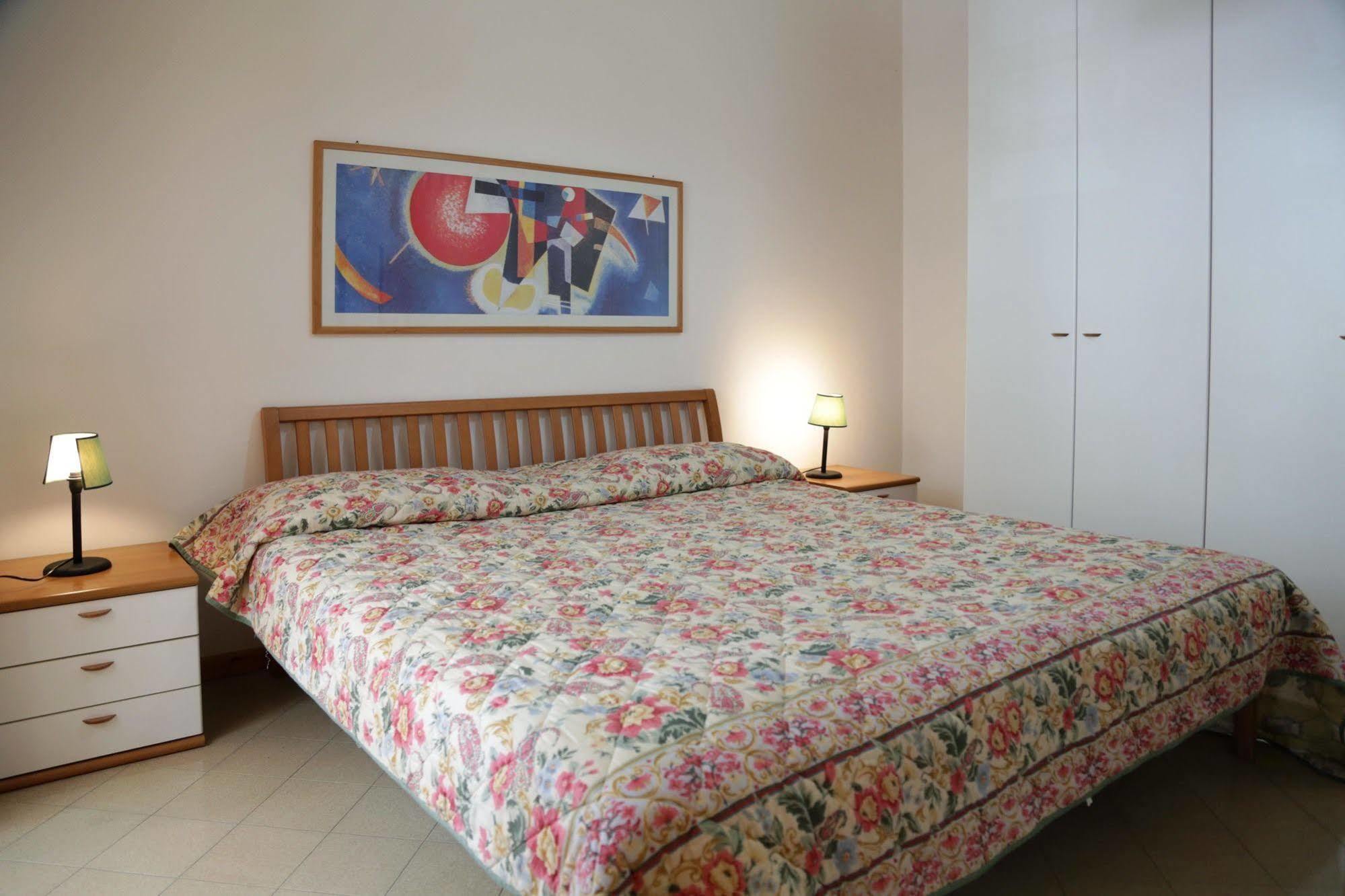 Gh Campoverde Village San Cataldo  Ngoại thất bức ảnh